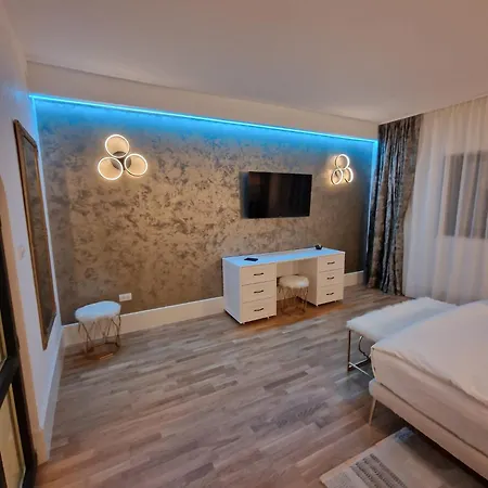 Rokebea Luxury Apartment Brasov Exterior photo